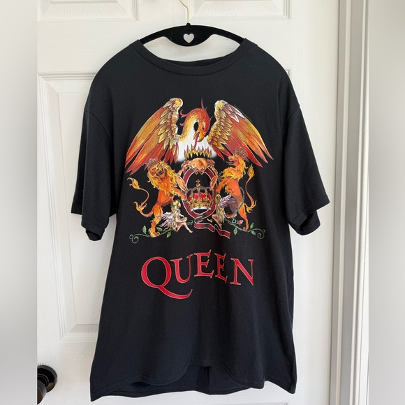 Port and Company Other - Port and Company Black Queen Graphic Tee